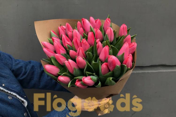 Букет «Огонек» за 11 296 руб.